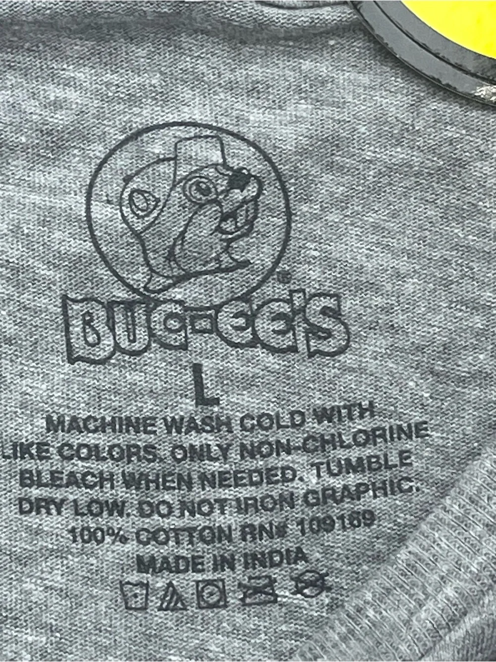 Buc-ees Texas Mens NWT Gray Longhorn Bluebonnet Road Signs Graphic T-Shirt Large